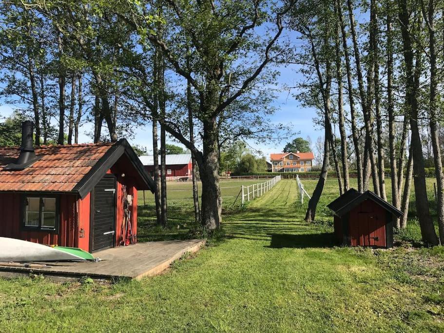 Cozy Lodge At Horse Farm With Lake And Sauna Holo  Exterior foto